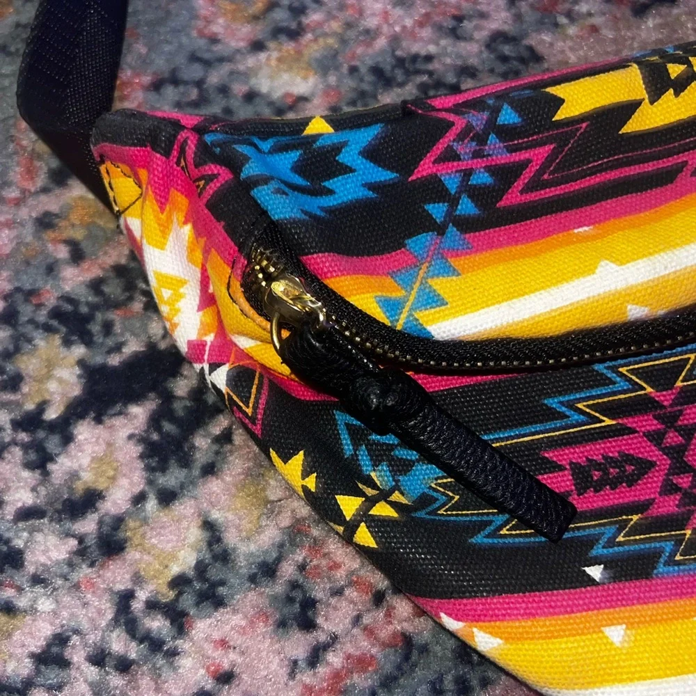 Forever 21 Aztec Patterned Crossbody Bag